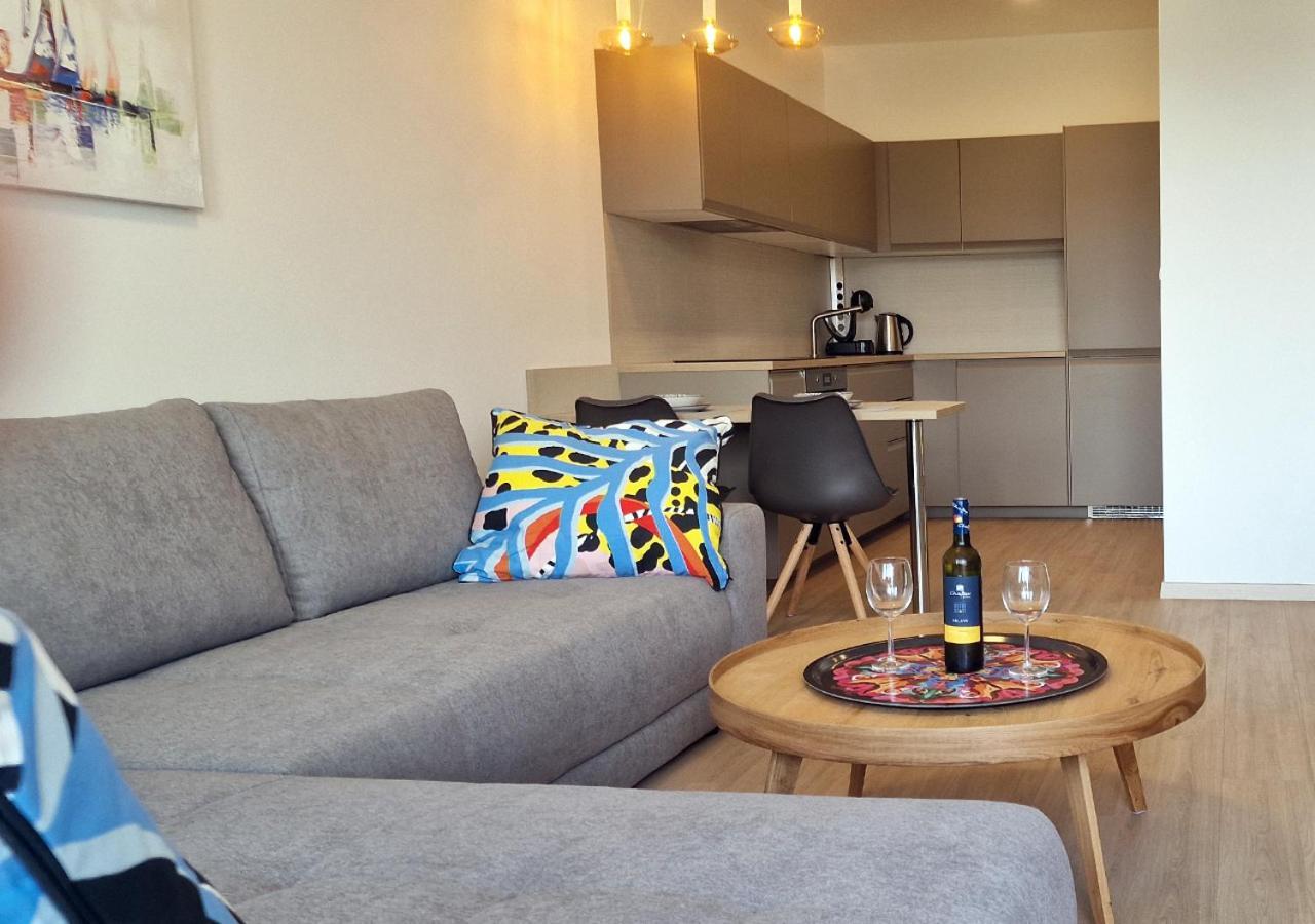 New Cozy 2 Room Pink Apartment Bratislava 059 Extérieur photo
